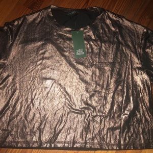 Metallic gold flowy tshirt